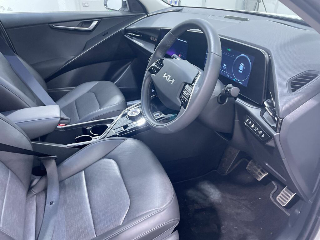 Kia Niro 1.6 Gdi 168 Phev 4 Dct 22023 WP25AOL White #3