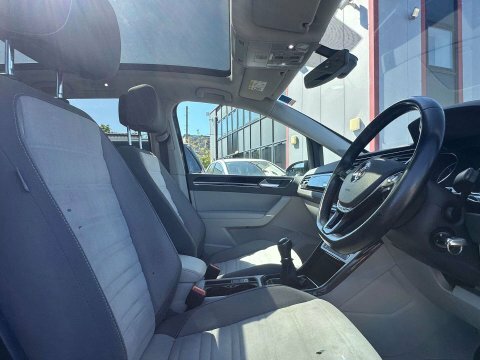 Volkswagen Touran Volkswagen Touran Se 1.6 Tdi 105 Bluemotion Tech S #17