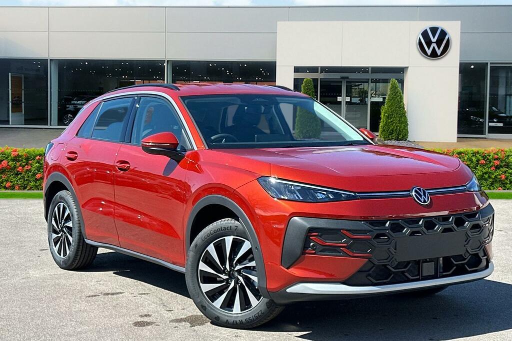 Volkswagen T-Roc New T-roc Life 1.5 Etsi 150 Ps 7-Speed Dsg Red