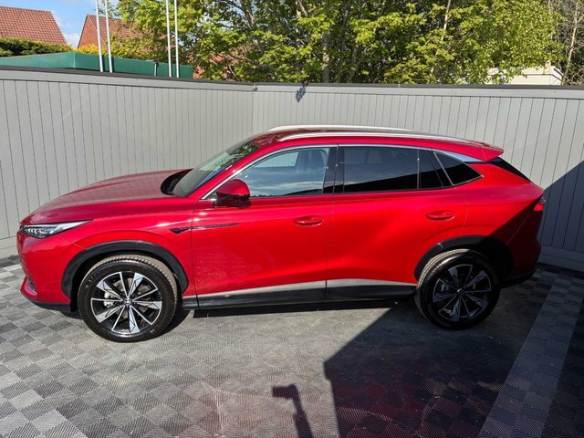 MG HS 1.5 T-gdi Trophy Suv Euro 6 Ss SW75KLP Red #3