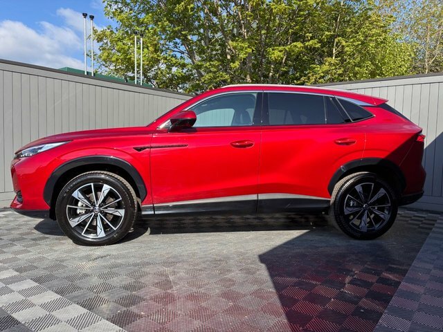 MG HS 1.5 T-gdi Trophy Suv Euro 6 Ss SW75KLP Red #4