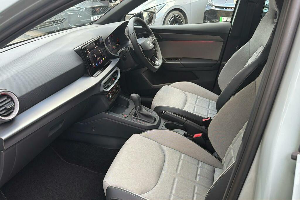 Seat Ibiza 1.0 Tsi Fr First Edition Hatchback Dsg LY75SYV Grey #3
