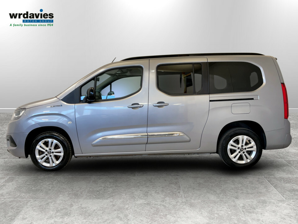 Toyota Proace City 100Kw Long 50Kwh CY24JHZ Grey #4