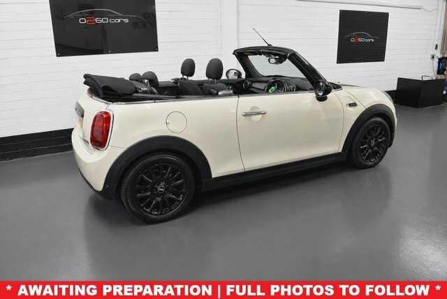 Mini Convertible 2019 1.5 136 Cooper Classic Convertible Manu GC19ZXS White #4
