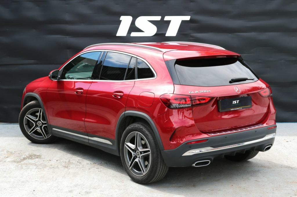 Mercedes-Benz GLA Class Gla 200D Amg Line Executive SK21DWR Red #5