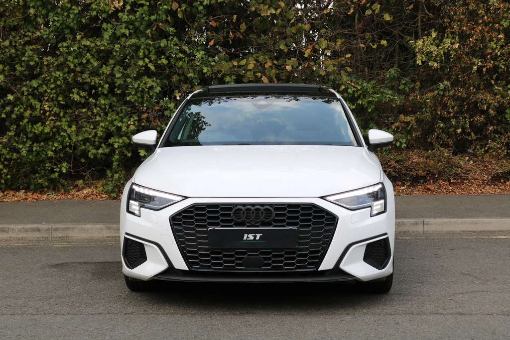 Audi A3 Sport 40 Tfsi E S-a