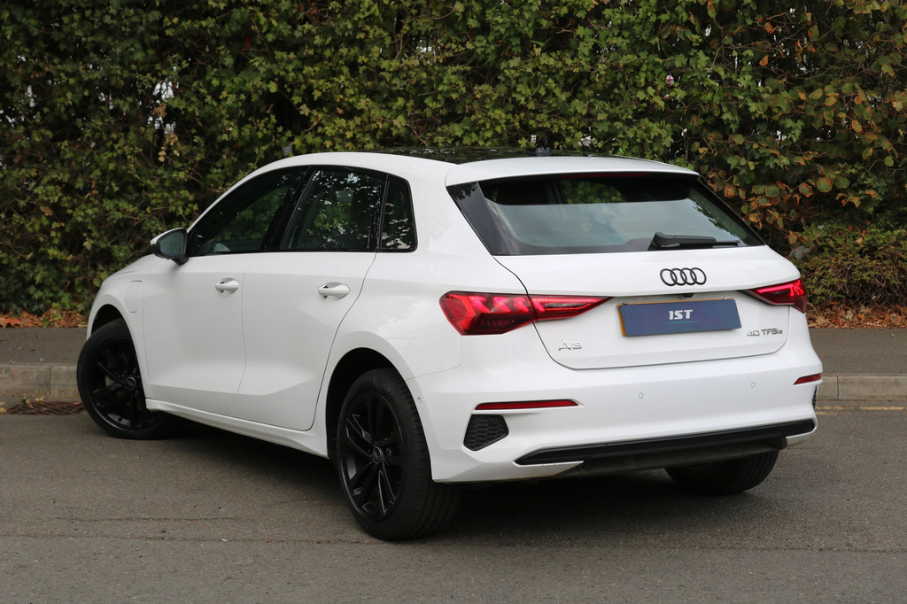Audi A3 Sport 40 Tfsi E S-a  #4