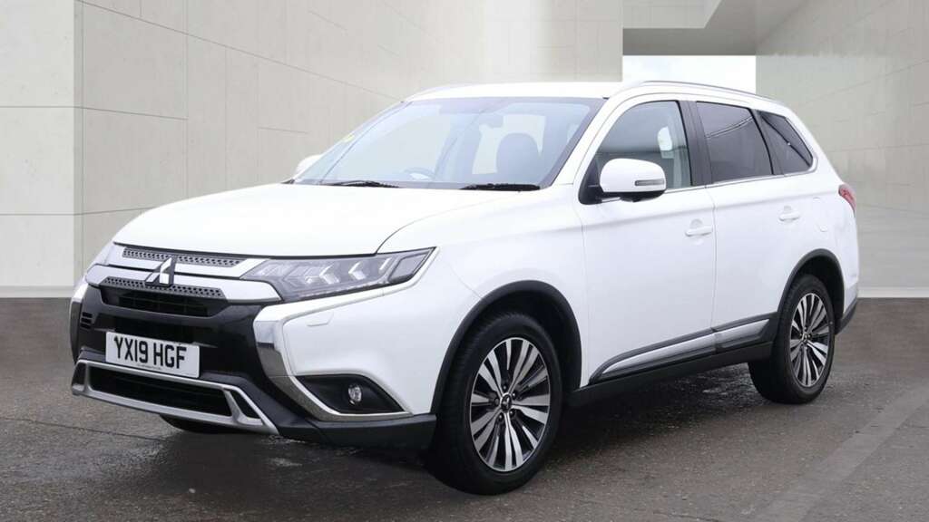Mitsubishi Outlander 2.0 Mivec 4 Suv Cvt 4Wd Euro 6 Ss 1 White #2