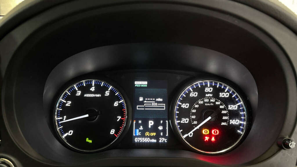 Mitsubishi Outlander Mivec Exceed Silver #12