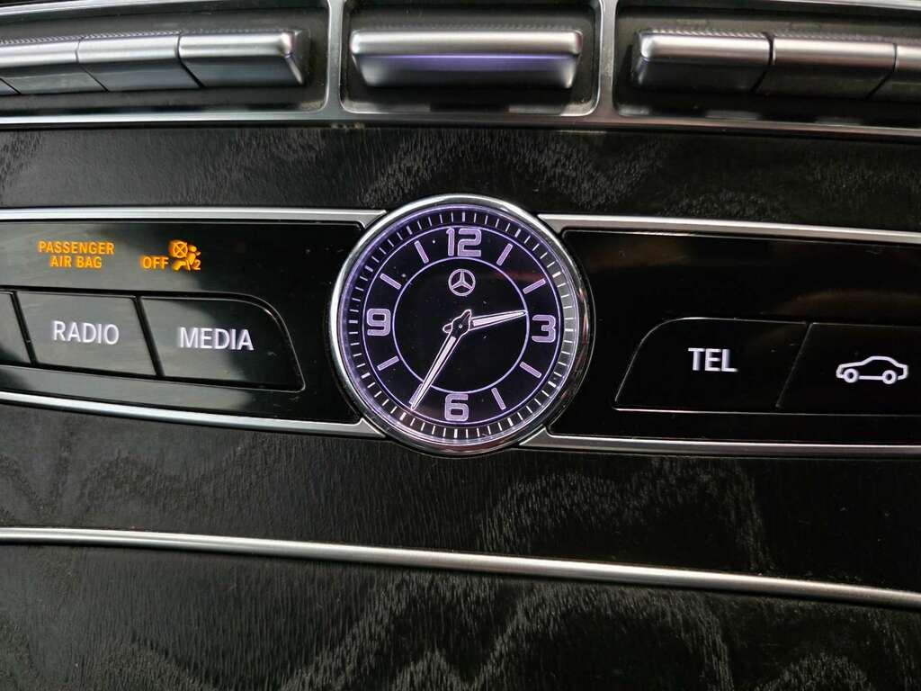 Mercedes-Benz E Class 2.0L E 220 D Amg Line 192 Bhp Grey #60