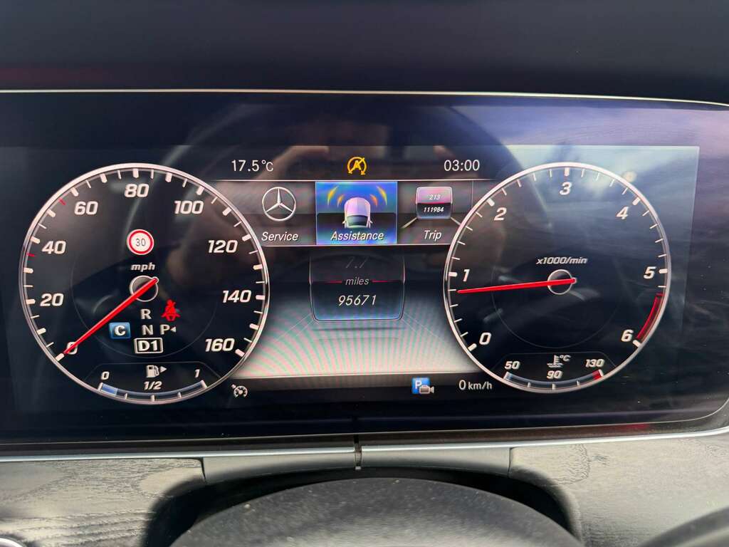 Mercedes-Benz E Class 2.0L E 220 D Amg Line 192 Bhp Grey #33