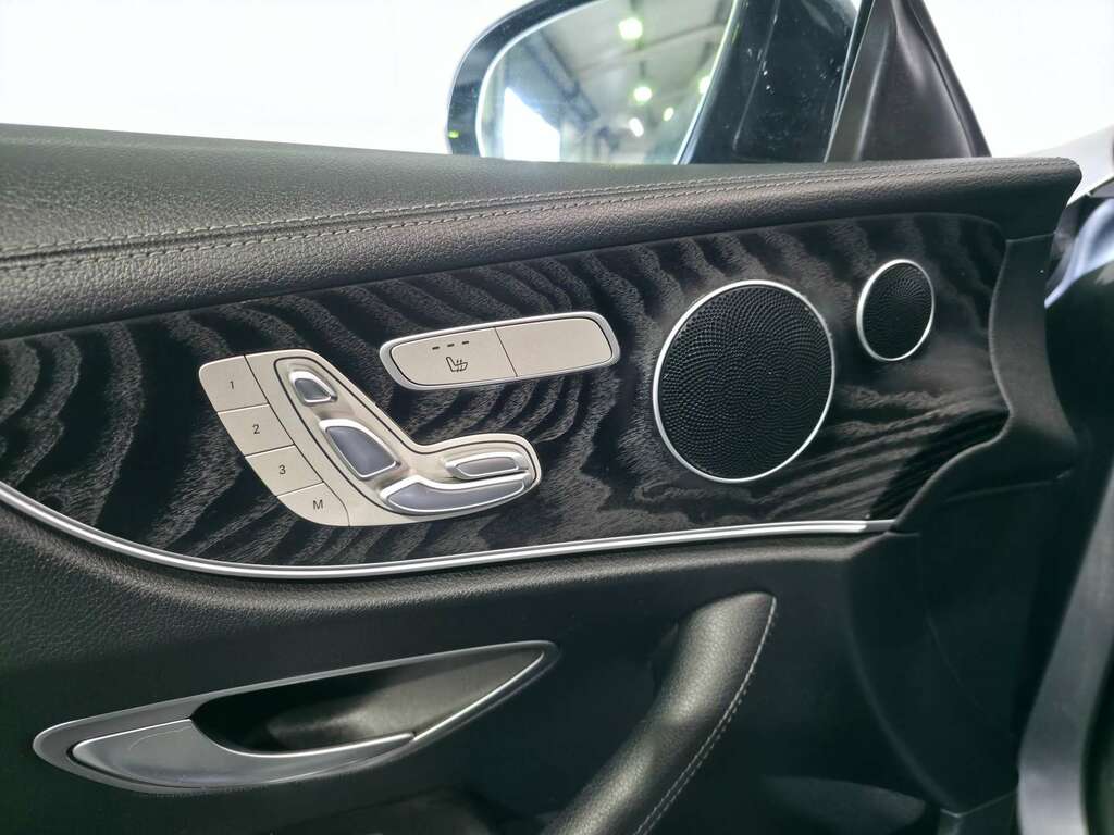 Mercedes-Benz E Class 2.0L E 220 D Amg Line 192 Bhp Grey #78