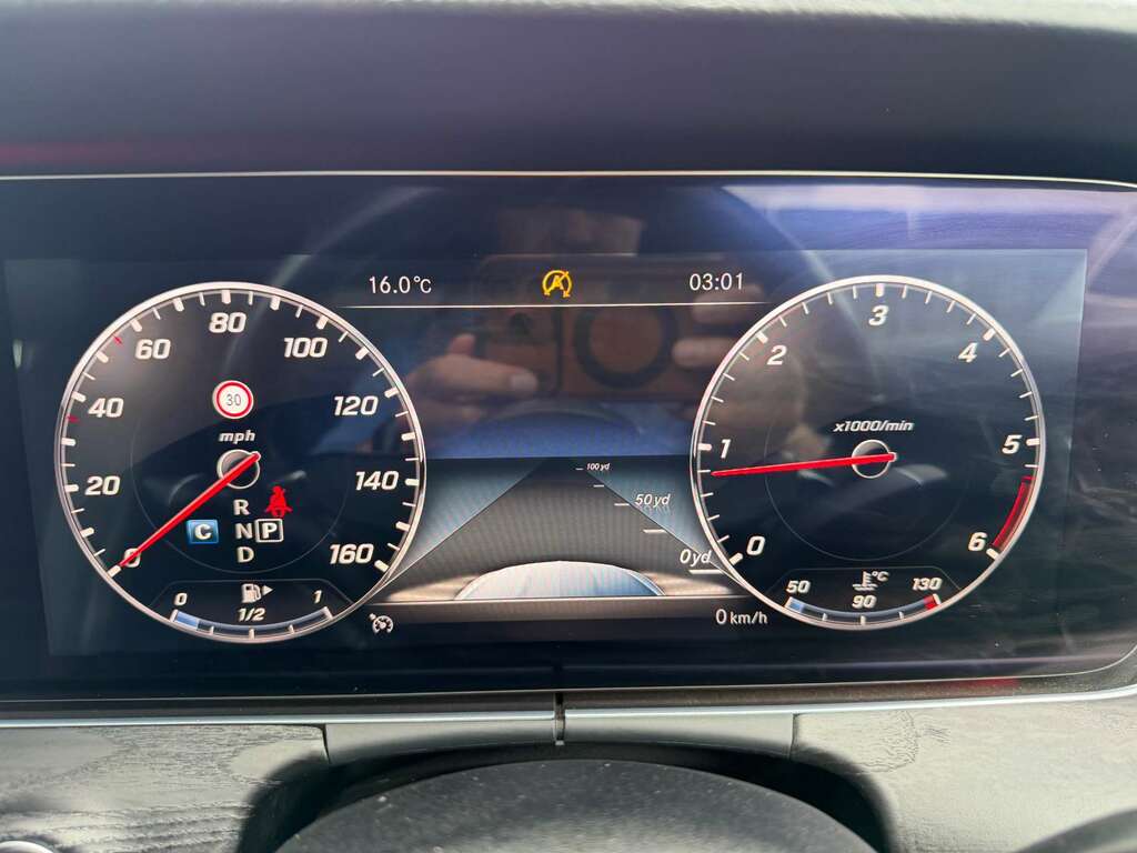 Mercedes-Benz E Class 2.0L E 220 D Amg Line 192 Bhp Grey #36