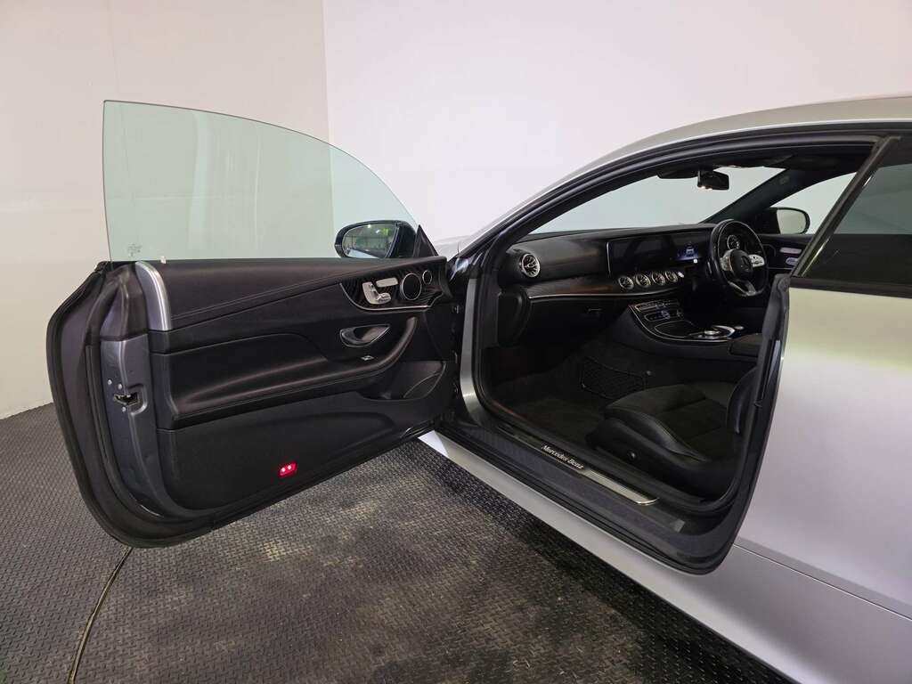 Mercedes-Benz E Class 2.0L E 220 D Amg Line 192 Bhp Grey #73