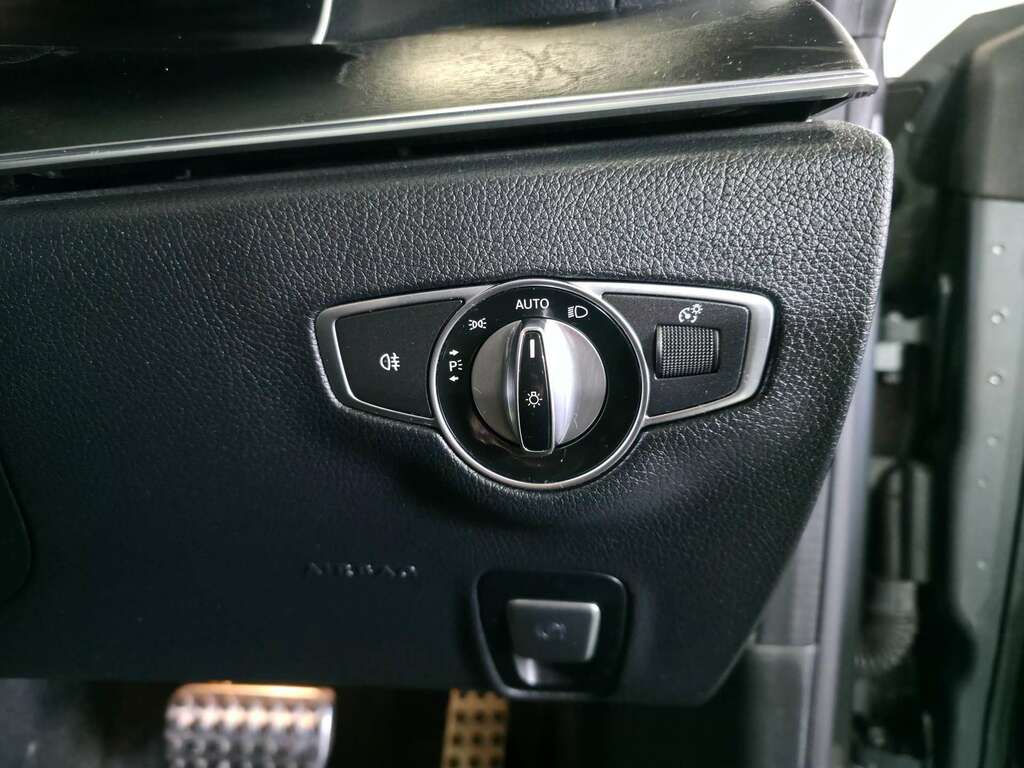 Mercedes-Benz E Class 2.0L E 220 D Amg Line 192 Bhp Grey #14