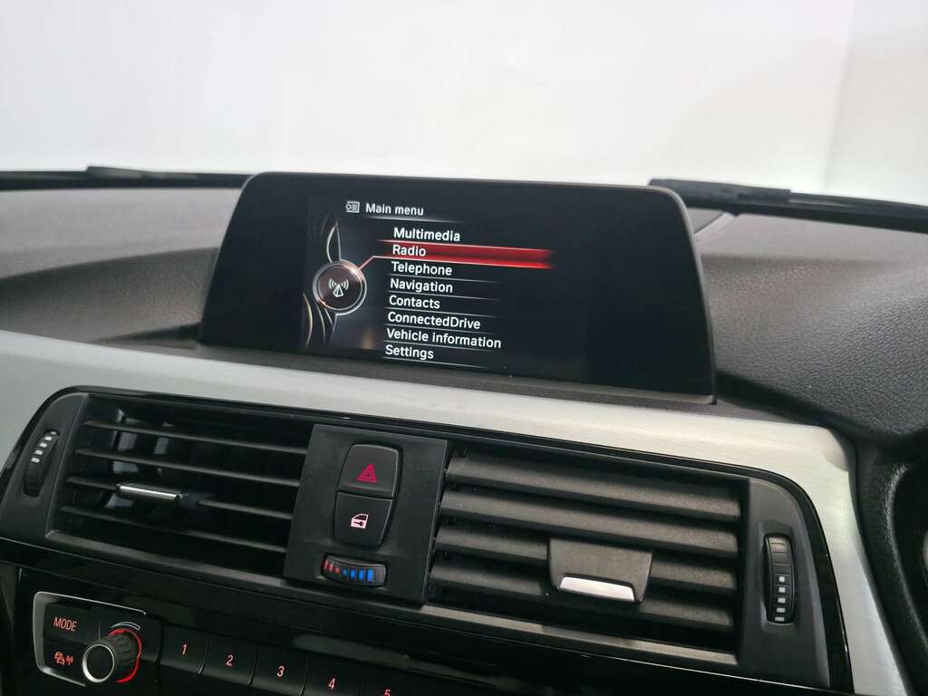 BMW 3 Series 320D Efficientdynamics Plus Step White #42