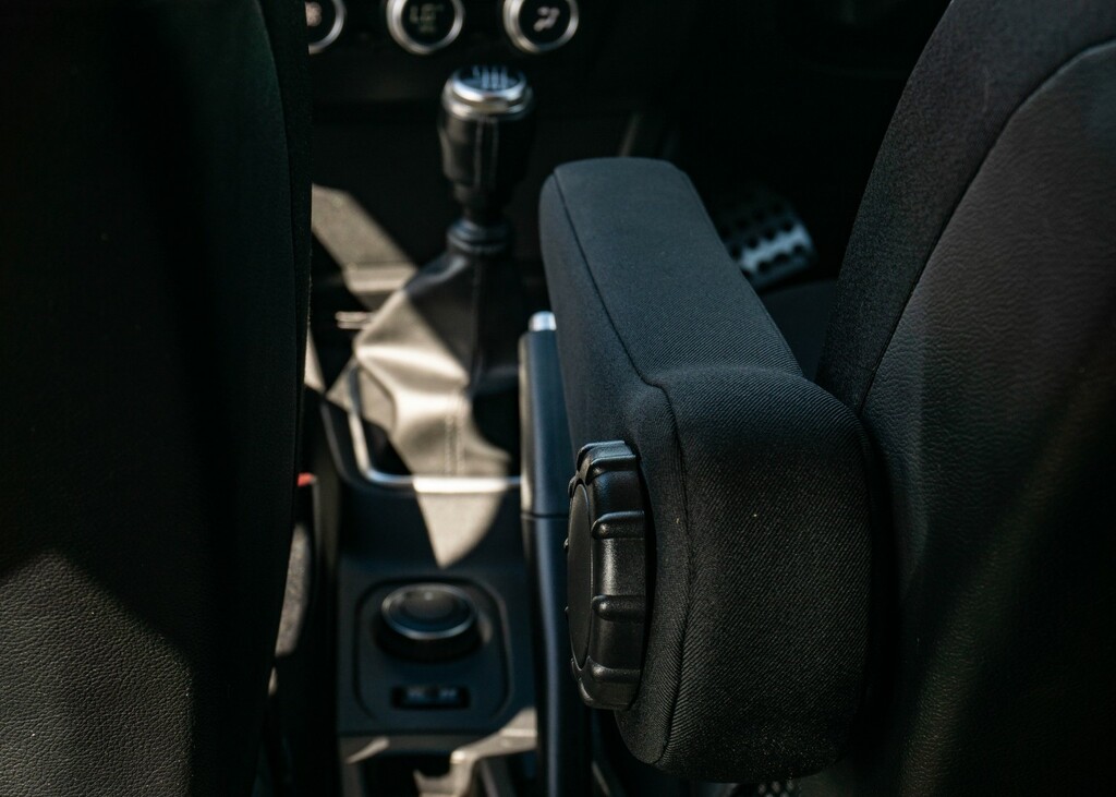 Dacia Duster  Black #33