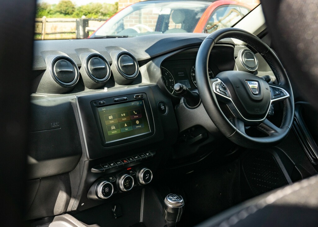 Dacia Duster  Black #14