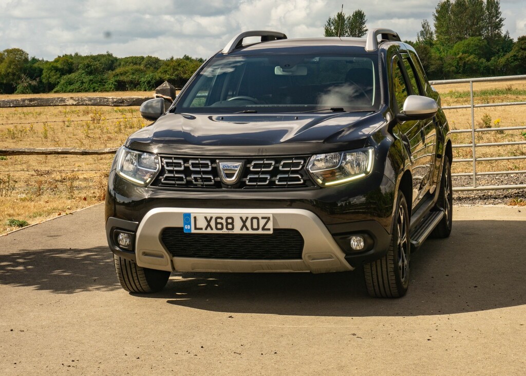 Dacia Duster  Black #37