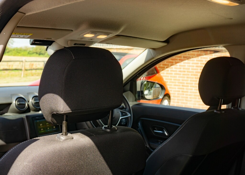 Dacia Duster  Black #77