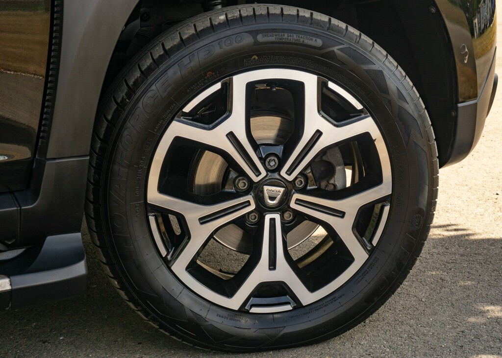 Dacia Duster  Black #48