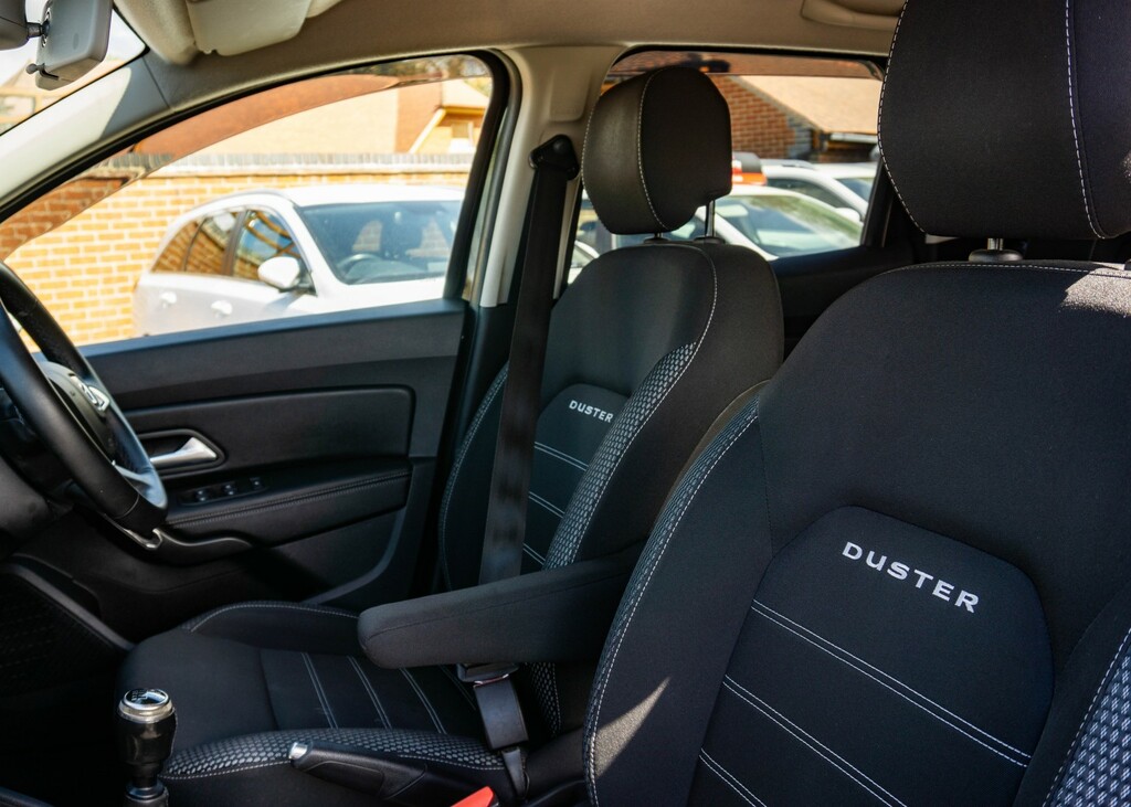 Dacia Duster  Black #31