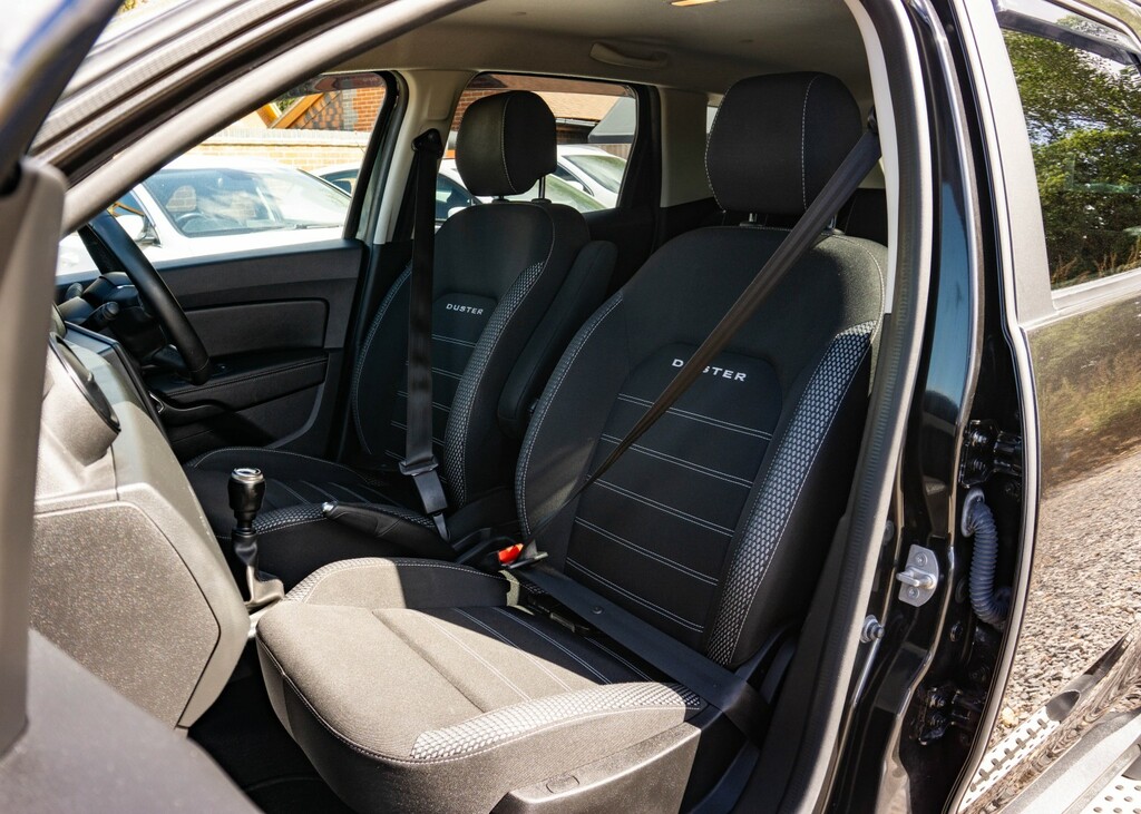 Dacia Duster  Black #30