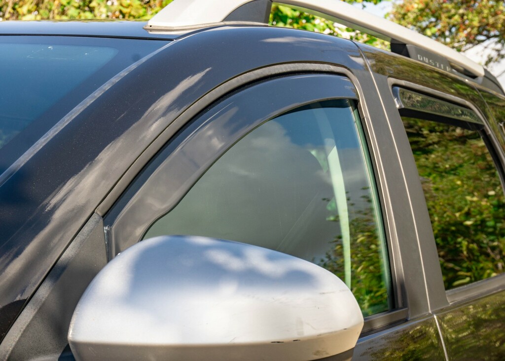 Dacia Duster  Black #22