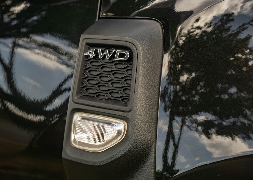 Dacia Duster  Black #16