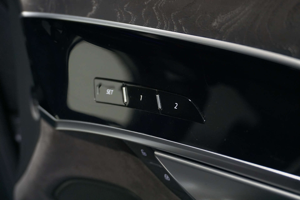 Audi A8 3L Null Black #26
