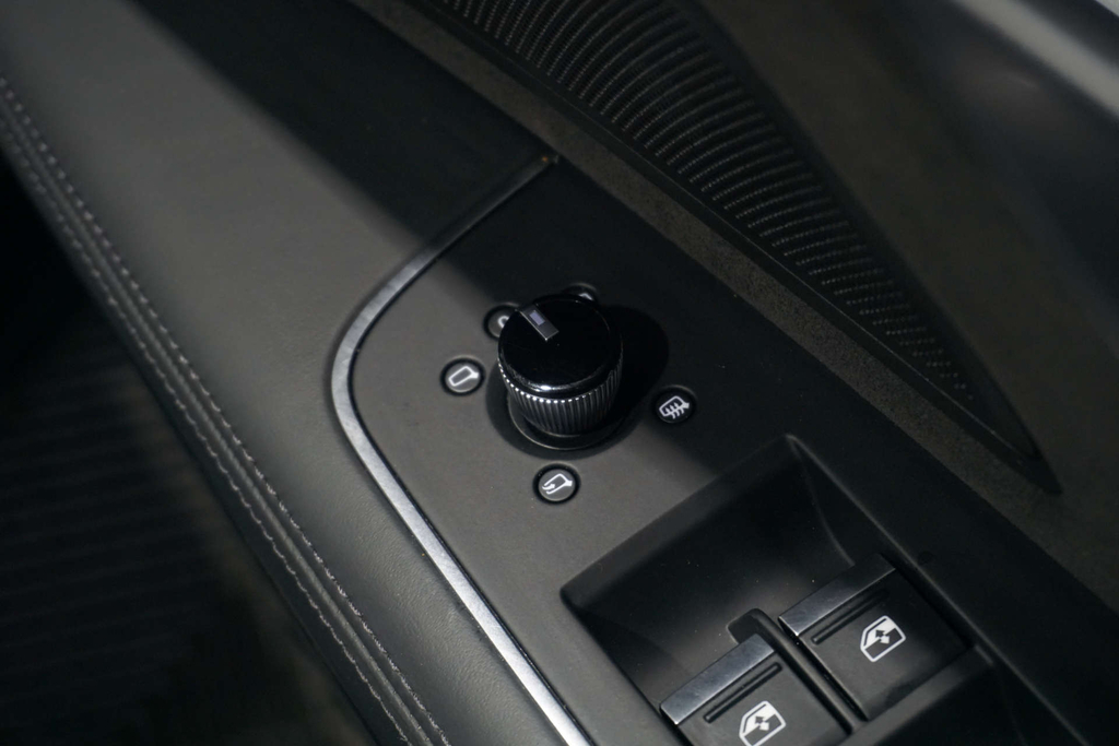 Audi A8 3L Null Black #28