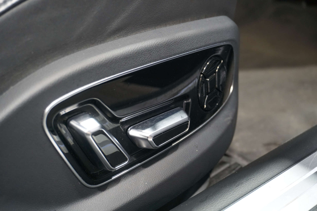 Audi A8 3L Null Black #30