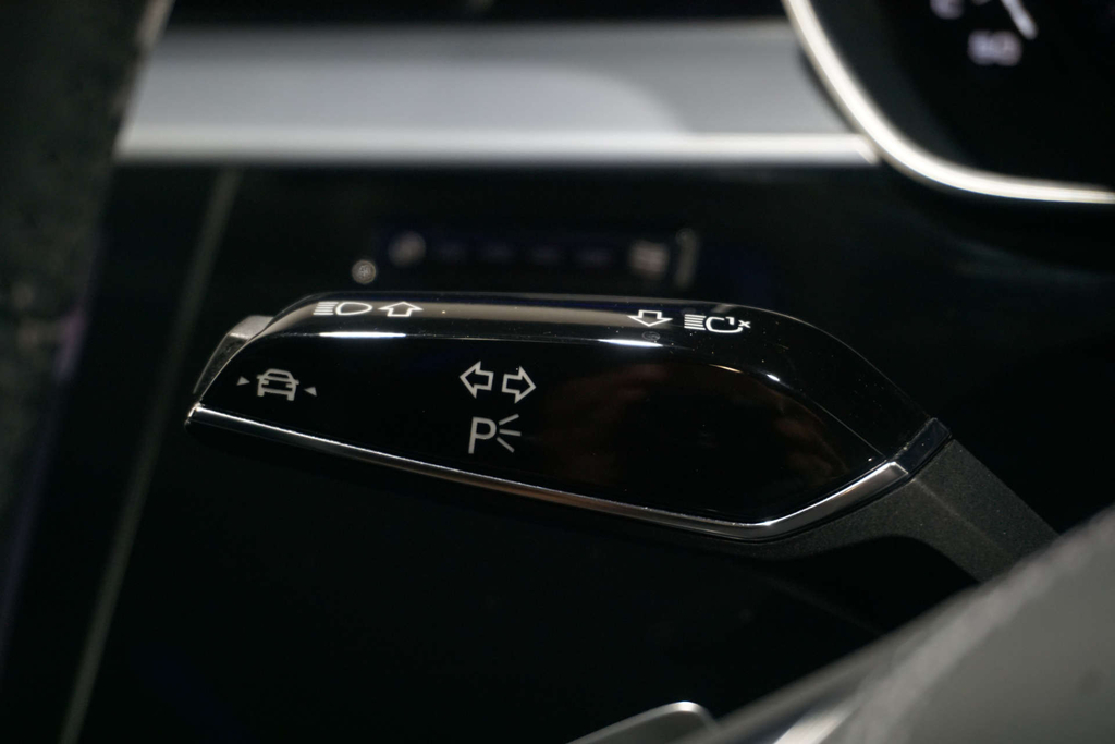 Audi A8 3L Null Black #71