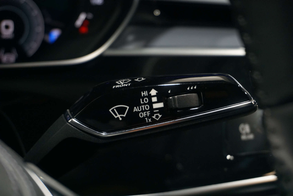 Audi A8 3L Null Black #70