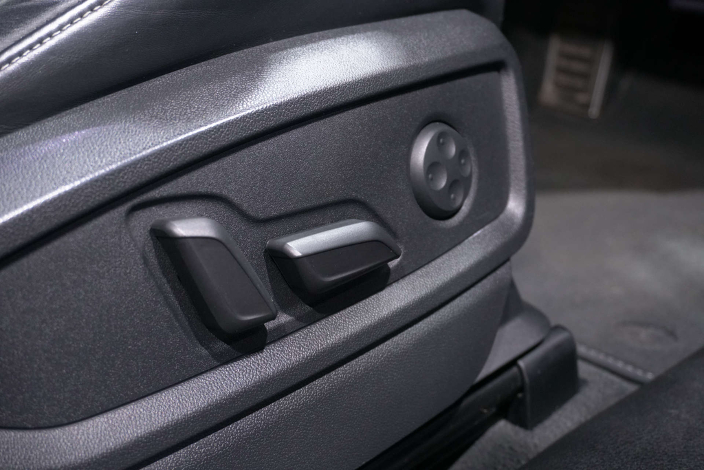 Audi SQ5 3L Null Grey #22