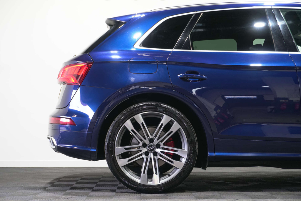 Audi SQ5 3L Null Grey #42