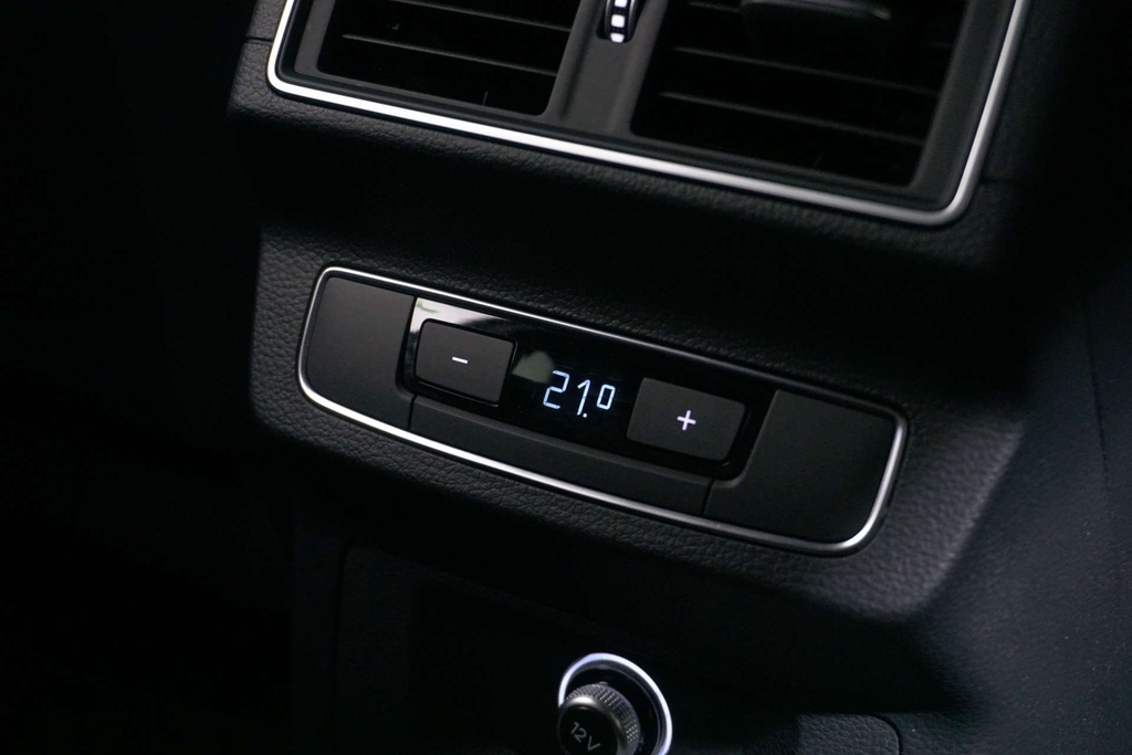 Audi SQ5 3L Null Grey #19