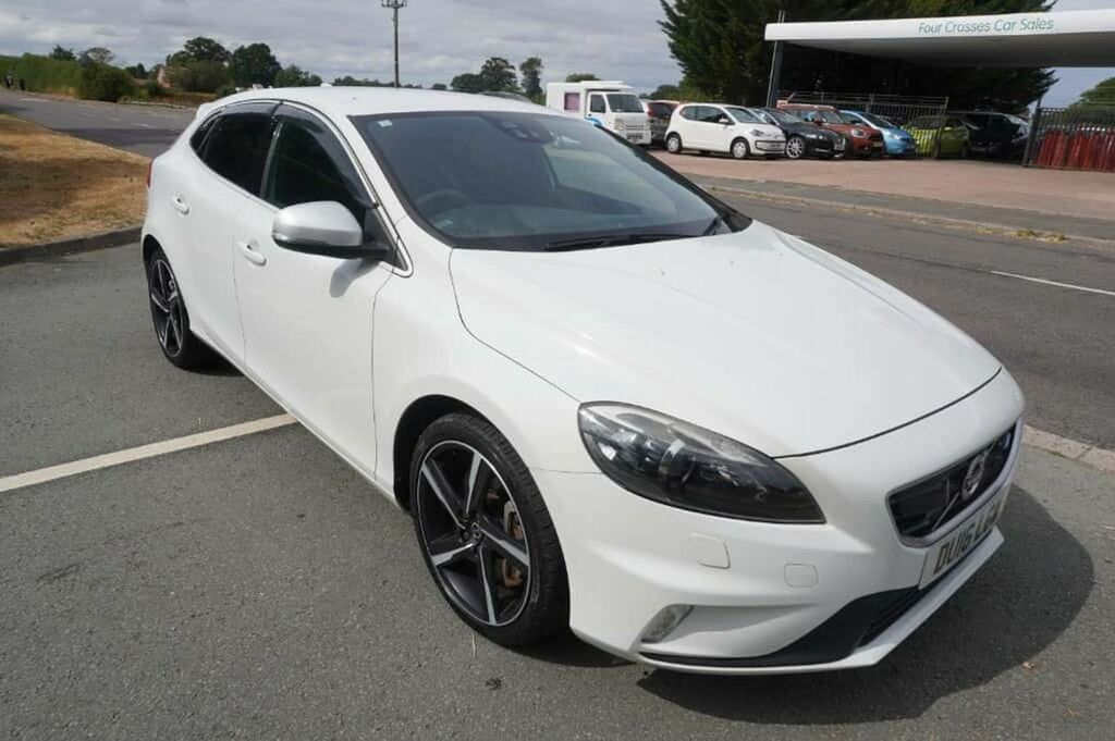 Volvo V40 R Design T5 2.0 12412 Miles White