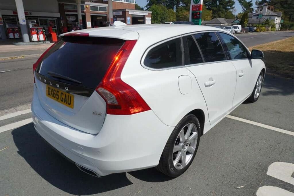 Volvo V60 2.0 D4 Se Lux Nav 31169Miles White #5