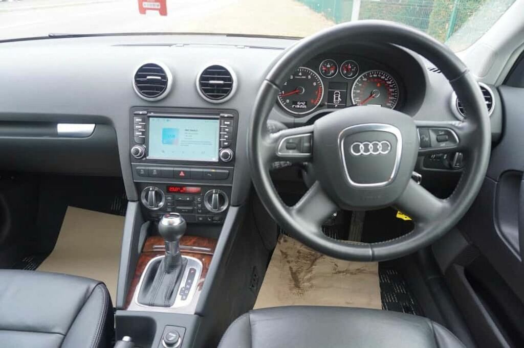 Audi A3 Hatchback White #18