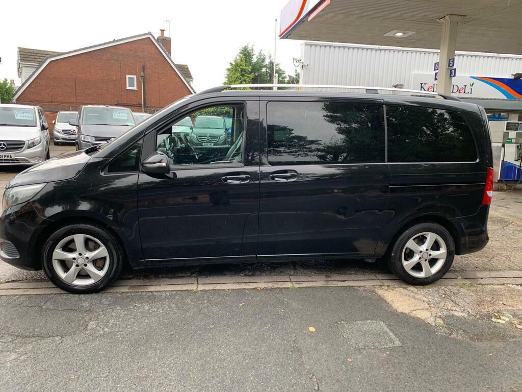 Mercedes-Benz V Class 2.2 V220d Se Mpv KS16UAW Black #2