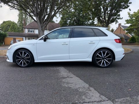 Audi A3 2.0 Tfsi Black WM17VND White #2