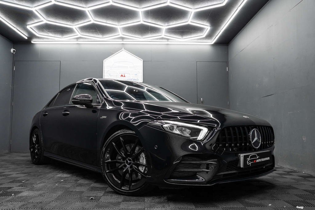 Mercedes-Benz A Class 4Matic Premium 4Wd Black