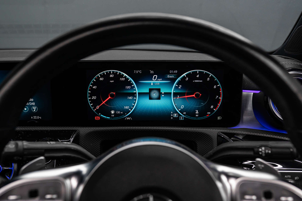 Mercedes-Benz CLA Class Amg Line Premium D KS70JNN #4