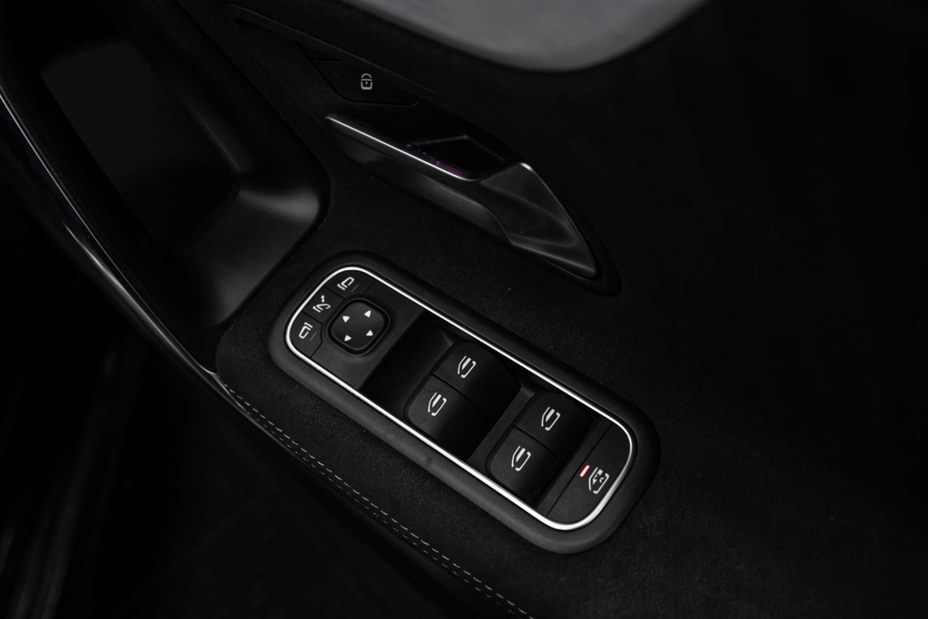 Mercedes-Benz A Class Amg Line Premium E LS70YMJ #6