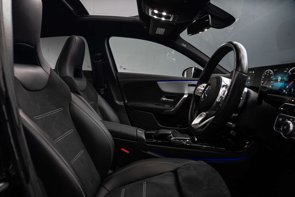 Mercedes-Benz A Class Exclusive Edition WX21VYP #6