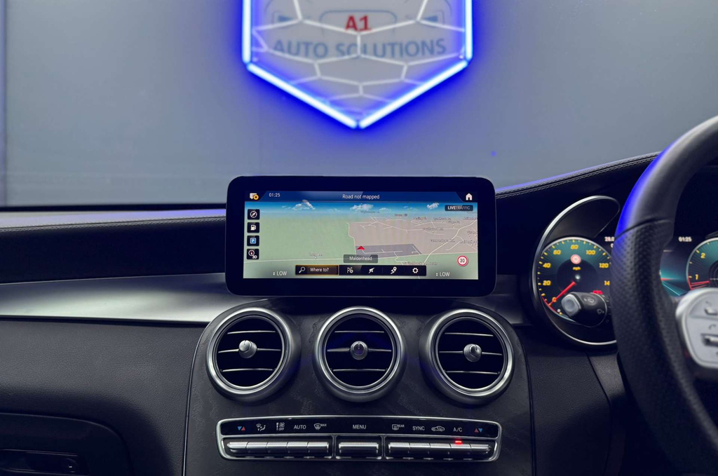 Mercedes-Benz GLC Class Amg Line Premium 4Matic 4Wd #4