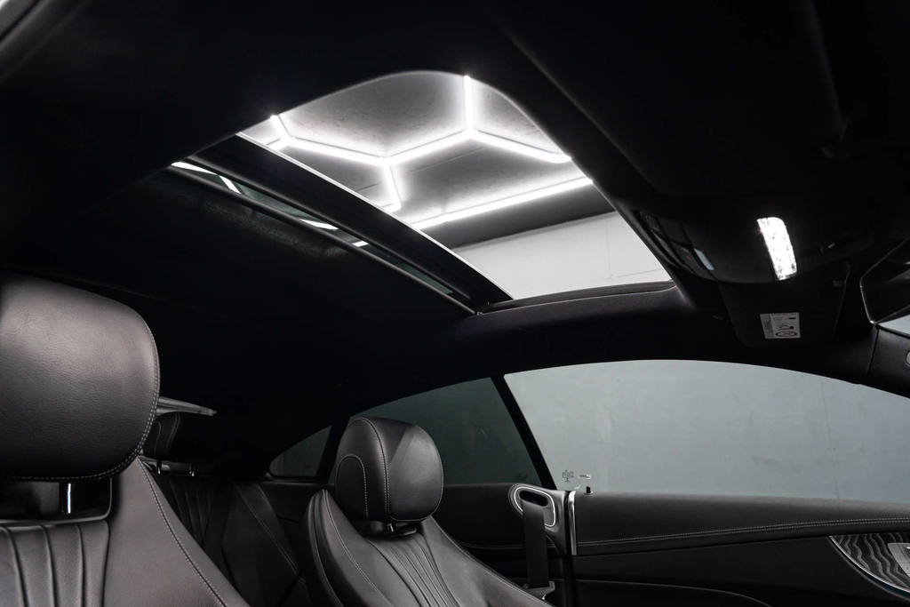 Mercedes-Benz E Class Amg Line Night Edition Premium #2