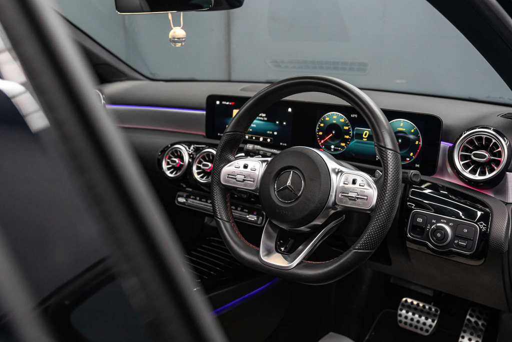 Mercedes-Benz A Class Amg Line Edition Premium #5