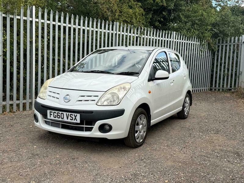 Nissan Pixo 1.0 N-tec Silver #7